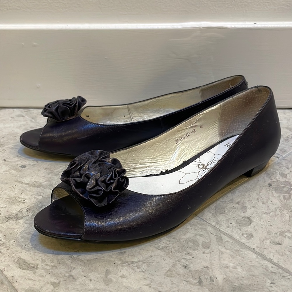 Dark blue flats, size 40 EU
